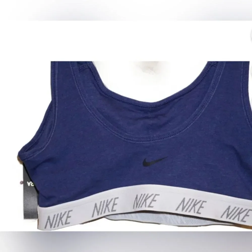 Nike XS Navy Blue Classic Soft Sports  Support Padded Cotton Women Training Bra